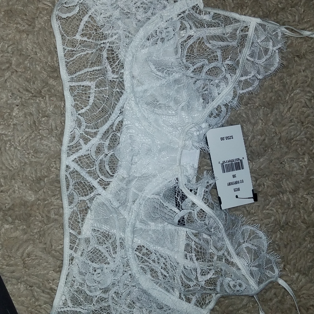KIKI DE MONTPARNASSE bra